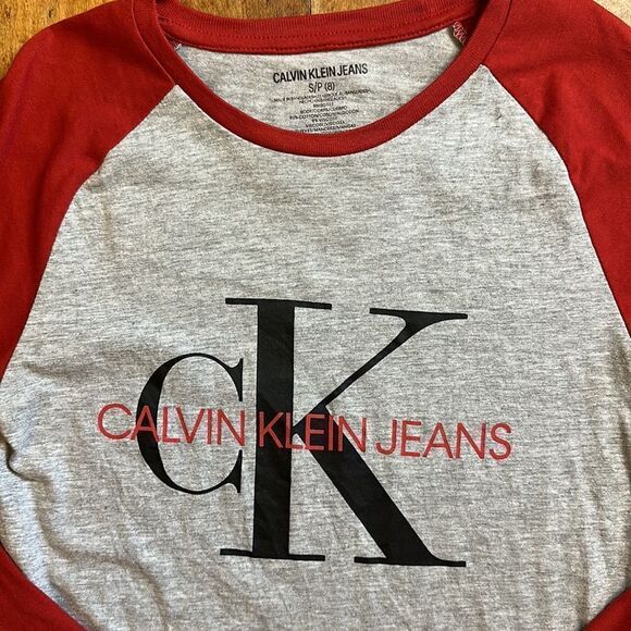 Calvin Klein shirt Size 8 Long Sleeve Red Gray raglan cotton Spring - Picture 2 of 5